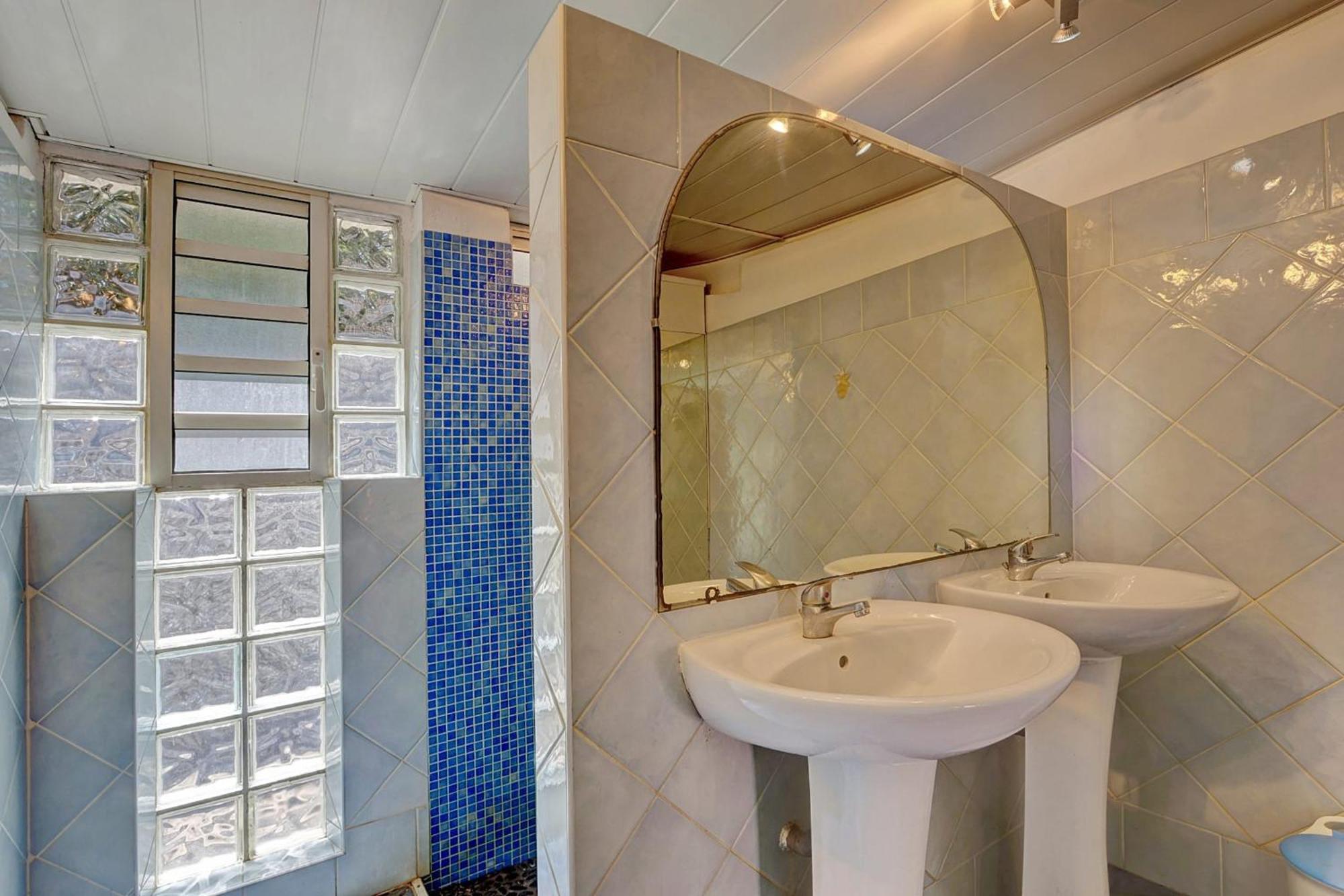 La Villa D'Eden - Saint Gilles Les Bains Екстериор снимка