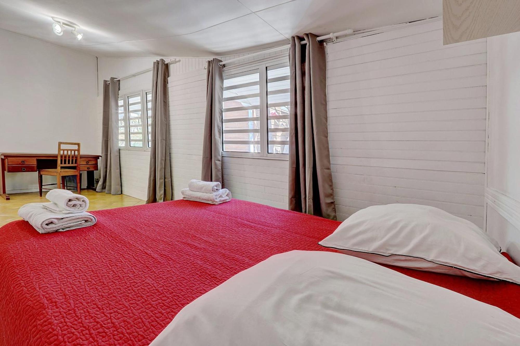 La Villa D'Eden - Saint Gilles Les Bains Екстериор снимка
